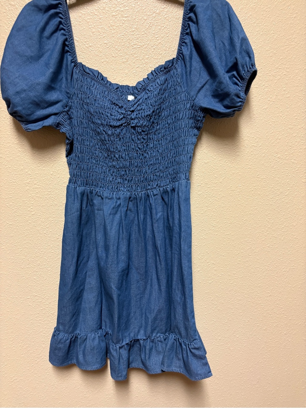 AUW Navy Blue Smocked Puff-Sleeve Casual Dress